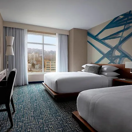Ithaca Marriott Downtown On The Commons Hotel Exterior photo