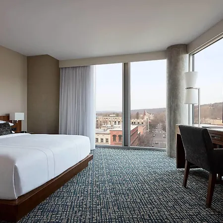 Ithaca Marriott Downtown On The Commons Hotel Exterior photo